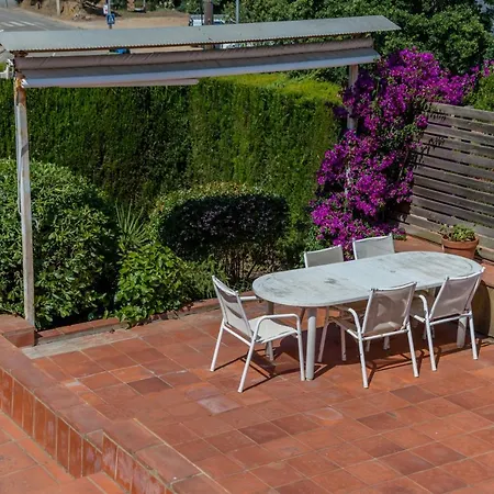 L-3 5/ 6 Pax Calella De Palafrugell