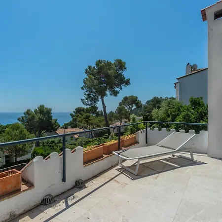 L-3 5/ 6 Pax Holiday home